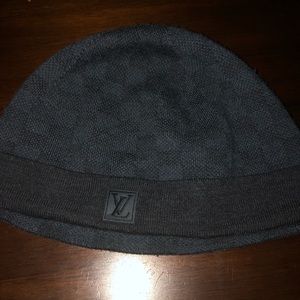 Louis Vuitton beanie OS